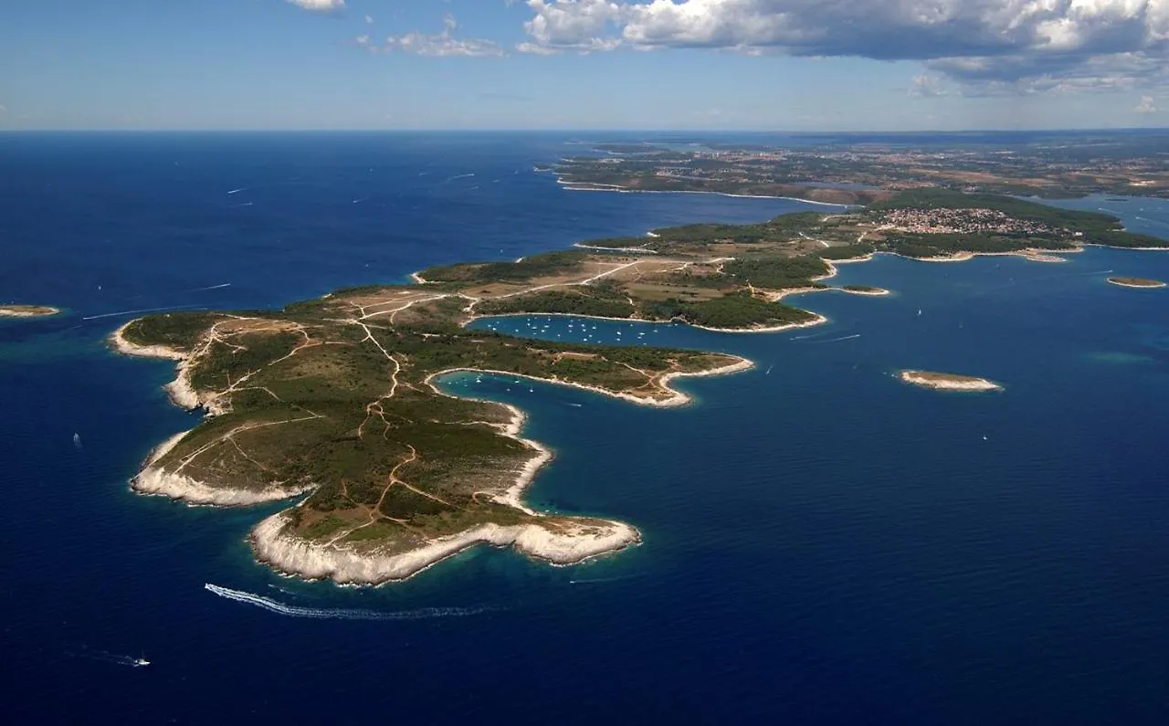 Apartments Sanja In One Of Favourite Part Of Porec Beach Area 3*,  Kroatië