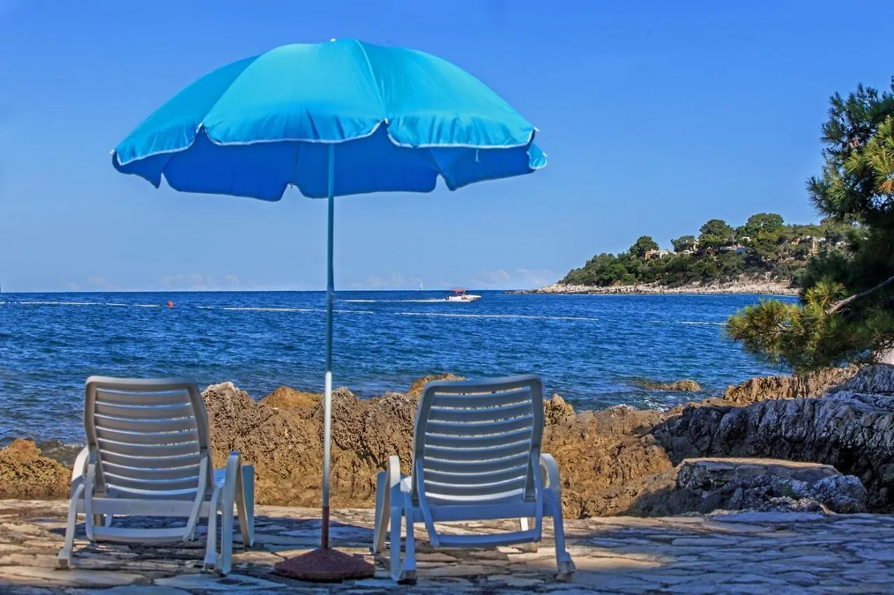 Apartments Sanja In One Of Favourite Part Of Porec Beach Area 3*,