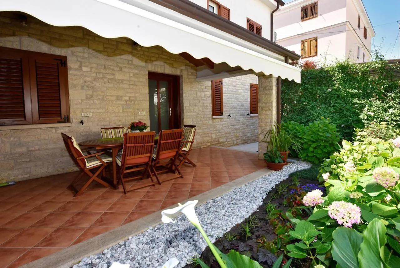 Apartments Sanja In One Of Favourite Part Of Porec Beach Area