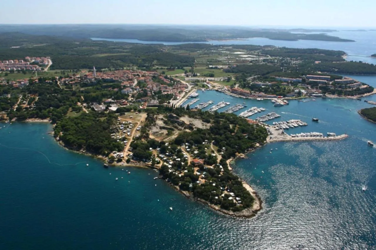 Apartments Sanja In One Of Favourite Part Of Porec Beach Area Kroatië