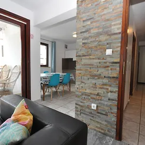 Luxury Kala 2 Apartment