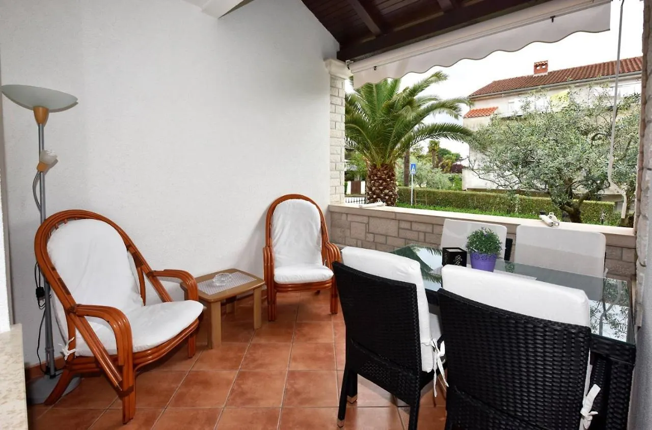 Gasthof Apartments Sanja In One Of Favourite Part Of Porec Beach Area